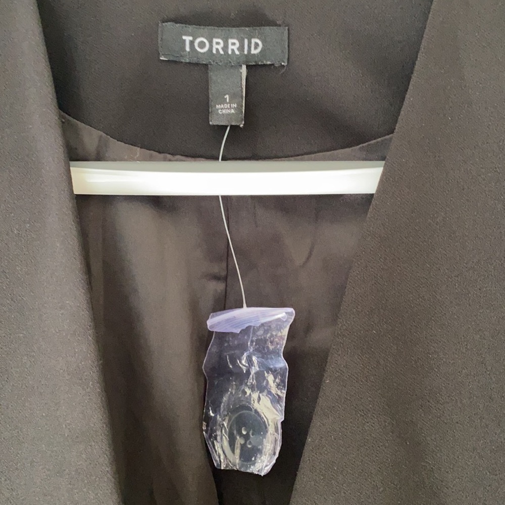 Torrid jacket - Picture 2 of 4